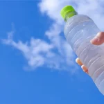 ペットボトルの水、賞味期限が切れても飲める？